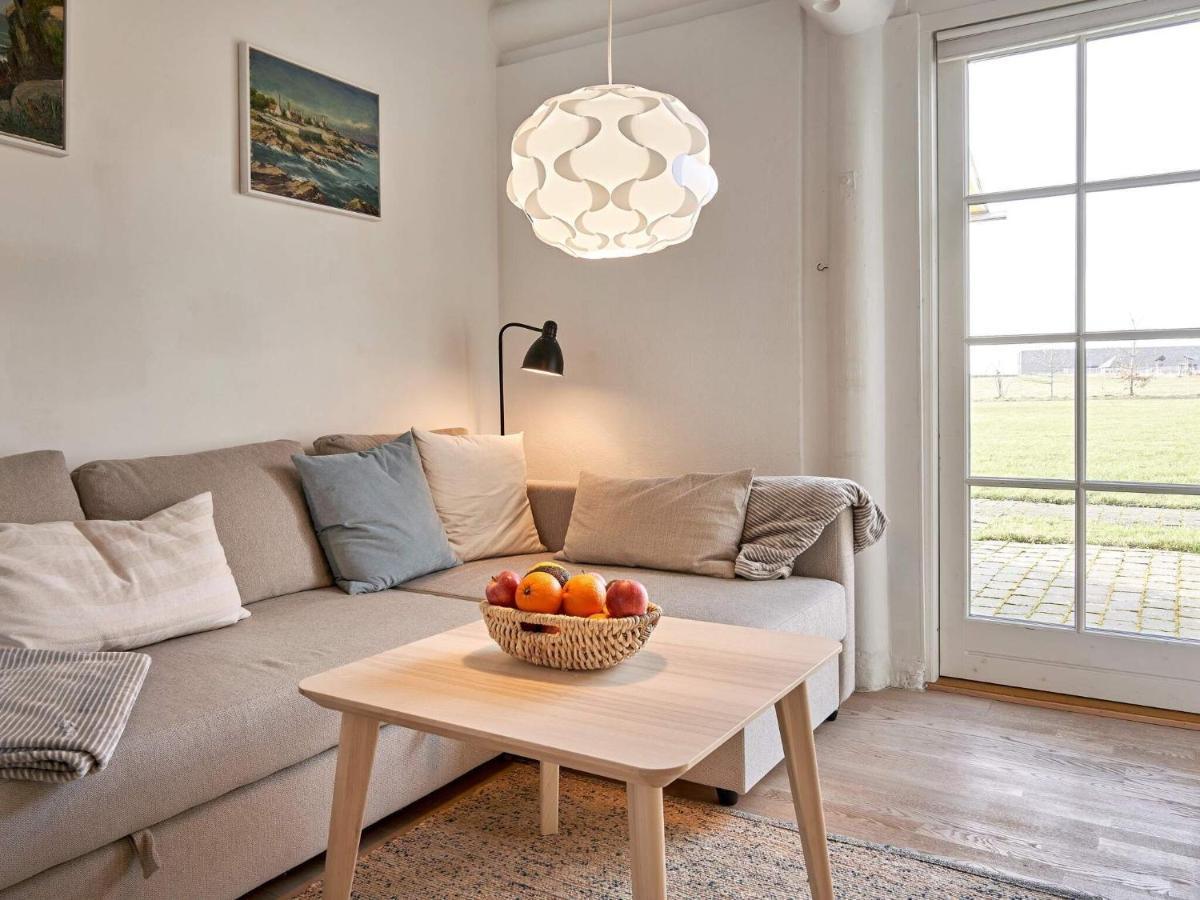 5 Person Holiday Home In AÅkirkeby المظهر الخارجي الصورة