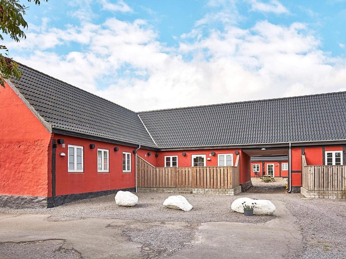 5 Person Holiday Home In AÅkirkeby المظهر الخارجي الصورة